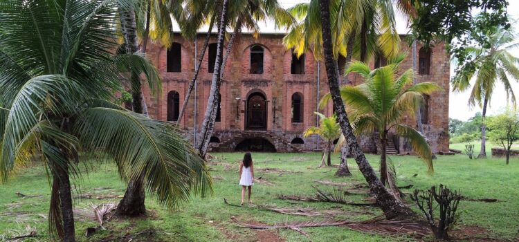 colonial, jungle, guyana